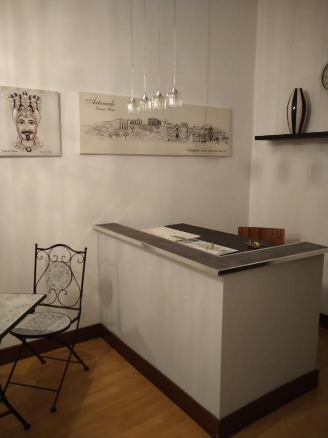 Artemide Rent Bedrooms Agrigento Luaran gambar